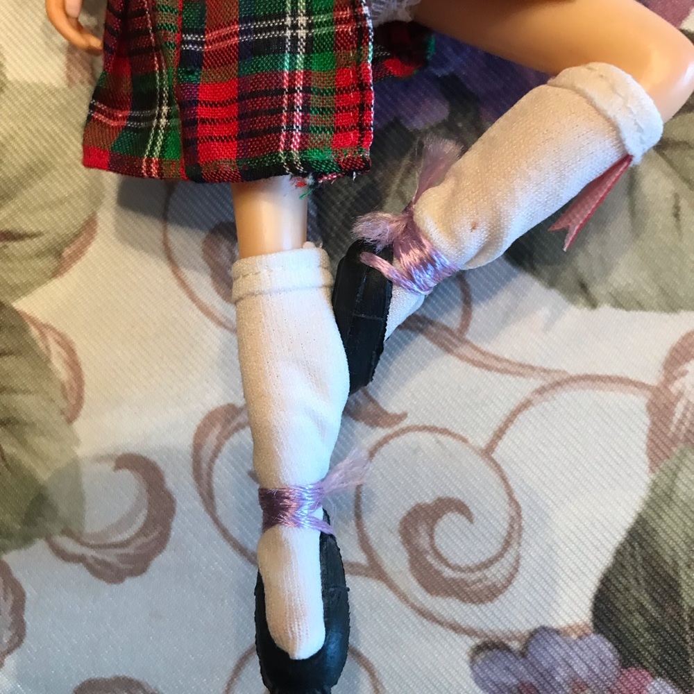 SCOTTISH DOLL - Picture 7 of 9